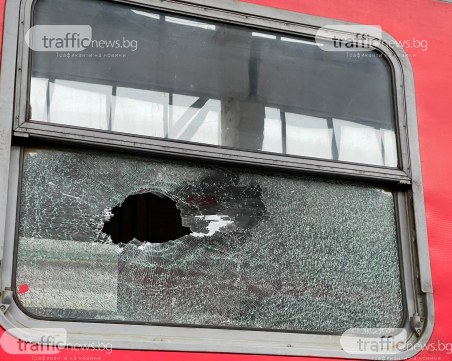 Пострадалите при нападението над влака в Пловдив – с порезни рани и охлузвания