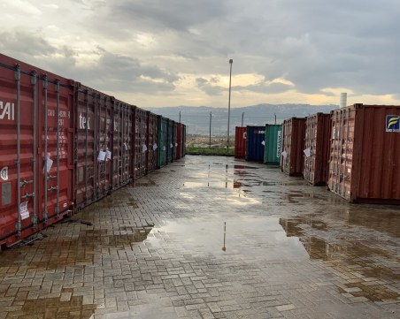 6 месеца след трагедията: Разчистиха контейнерите с опасни химикали от пристанището в Бейрут