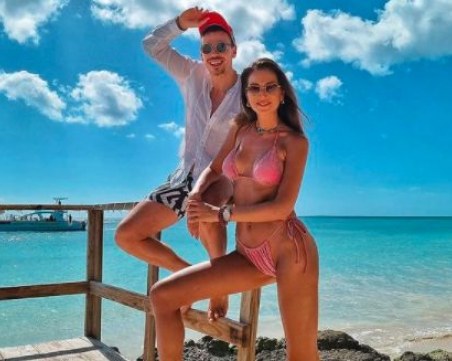 Без помен от драмата: Петканови заминаха на романтична почивка в Доминикана