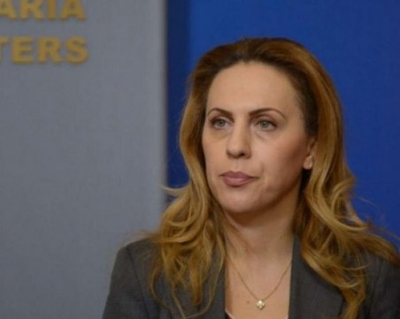 Марияна Николова: Има спад от около 70% на чуждестранните туристи