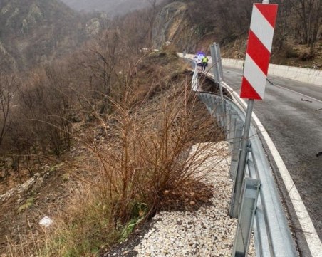 Подпорните стени на пътя Кричим-Девин не били обследвани преди ремонта
