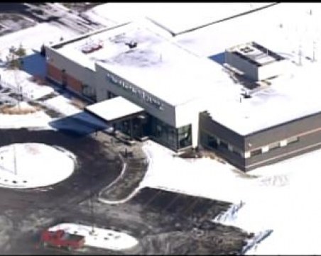 Стрелба и взривове в американска клиника, има загинали