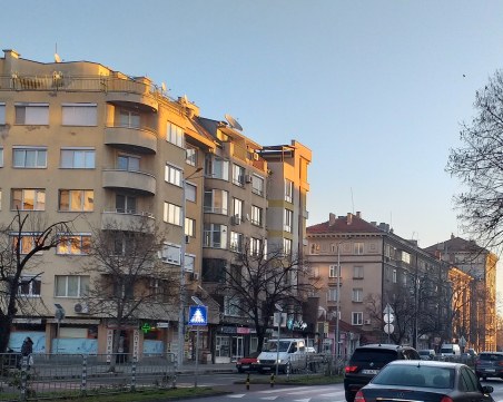 Светещи знаци за повече безопасност в центъра на Пловдив