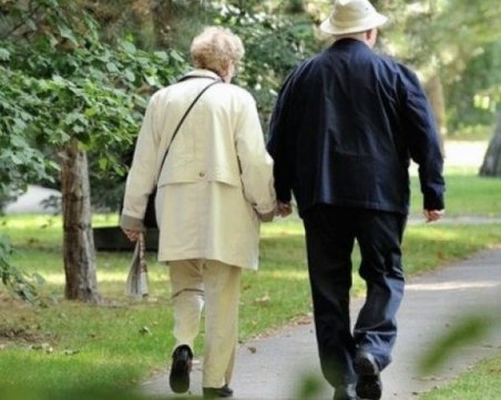 Половината от първите жени с втора пенсия ще си чакат парите разсрочено