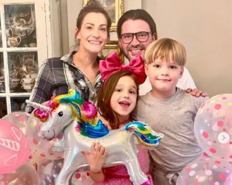 Теди Велинова и д-р Ангел Енчев отново заедно за рождения ден на дъщеря си