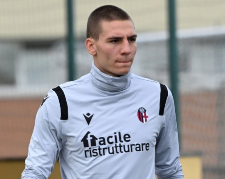 Антов с нова възможност да дебютира за Болоня