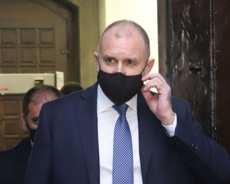 Президентът обвини медиите, че не са проверили фактите за скандала със сина му