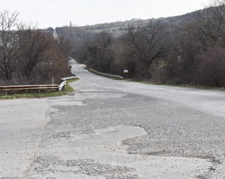 Започва ремонт на част от пътя Асеновград-Кърджали