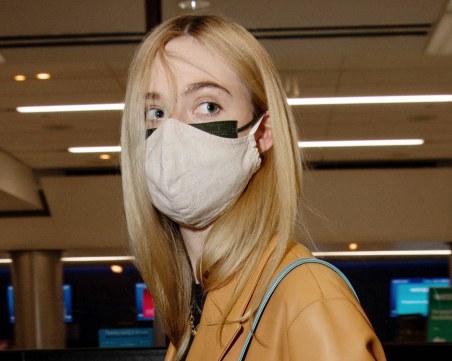 Проучване: Носенето на две маски намаляват риска от зараза с над 90%