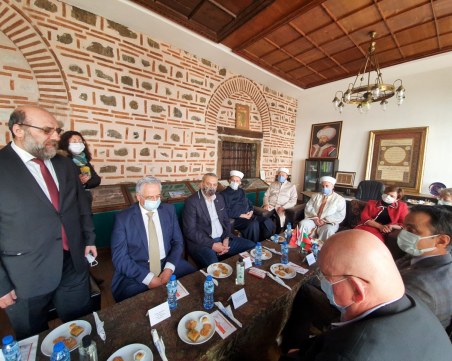 Различни етнически общности се събраха на по кафе в Пловдив