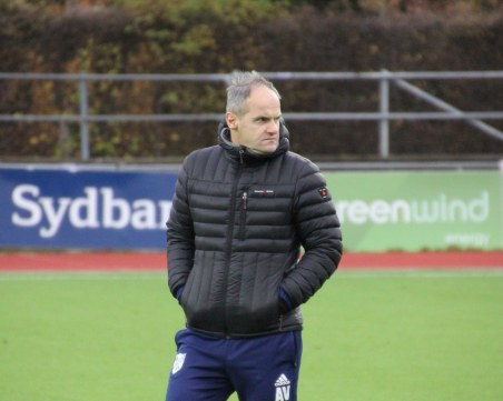 Сложиха думи в устата на Валентич, треньорът на Ботев не е обиждал Арда