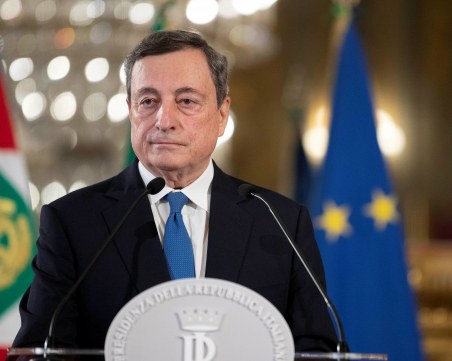 Спасителят на еврозоната Марио Драги поема юздите на Италия
