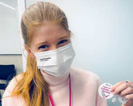 Дъщерята на Бил Гейтс: За съжаление нямам чип след ваксината