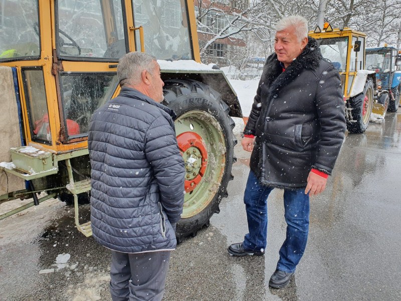 Зико: Положен е много труд за почистването на града, продължаваме с вътрешнокварталните улици