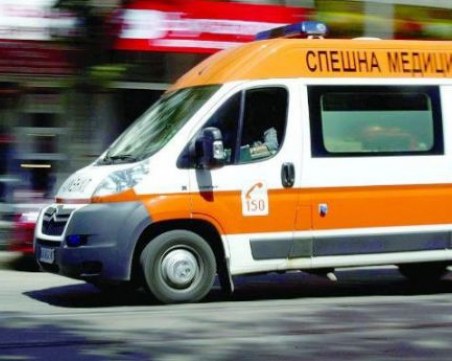 42-годишен мъж е с ампутирана ръка след трудова злополука