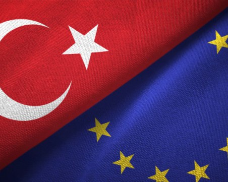 ЕС заплаши Турция, че ще я вкара в черния списък на офшорките