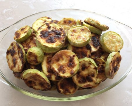 Рецепта за здравословни тиквички без пържене