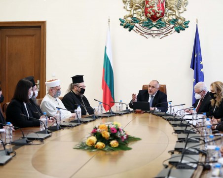 Борисов: Инвестицията в храмове и училища е за доброто на народа