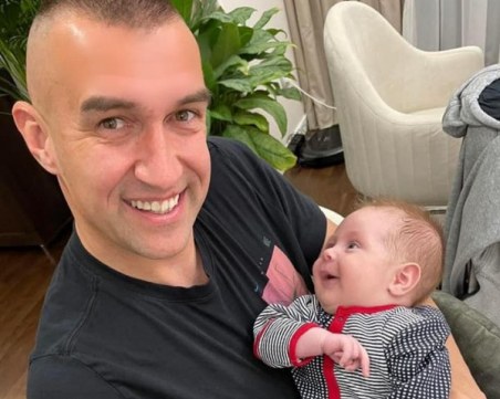 Камбуров показа за първи път сина си