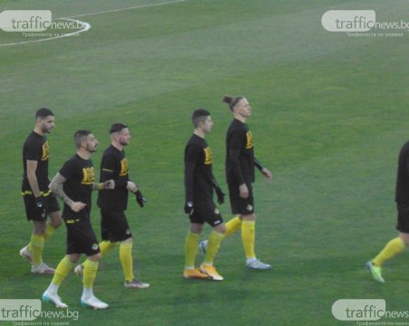 Цикарски и Илич пропускат следващите мачове на Ботев и Локо