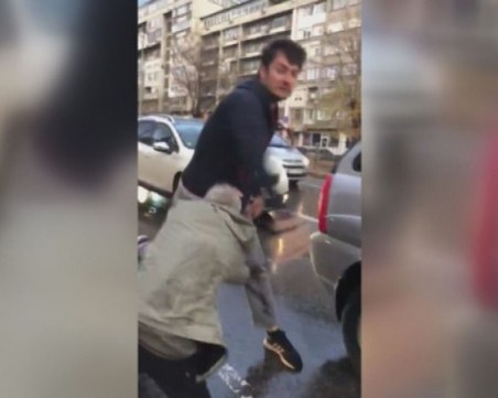 Бой между шофьори и в София