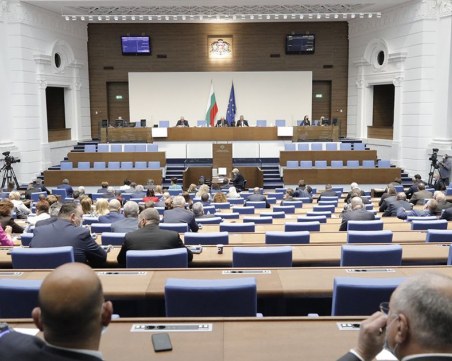 Политолог: Страхът от пандемията може да помогне на управляващите на изборите