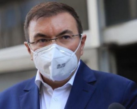 Дистанционното записване на желаещите да се ваксинират започва през март