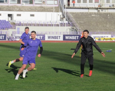 Президентът на УЕФА разрешил идването на Бербатов в Етър