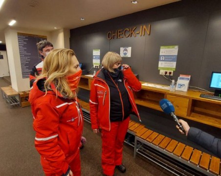 Марияна Николова призова работещите в туристическия бранш да се ваксинират, за да тръгне бизнесът