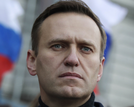 Потвърдиха присъдата на Навални