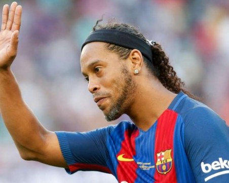 Майката на Роналдиньо почина с COVID-19