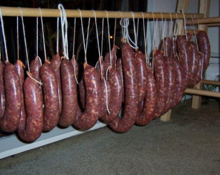 Над десет души с трихинелоза! Яли месо от дива свиня