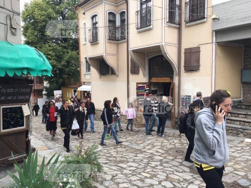 1 500 българи отбелязват професионалния си празник днес