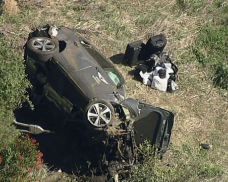 Тайгър Уудс пострада тежко при катастрофа