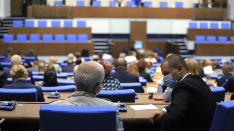 Депутат напусна ГЕРБ, остава безпартиен в парламента