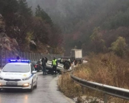 Издирват свидетели на мелето край Панагюрище, в което загина 17-годишен