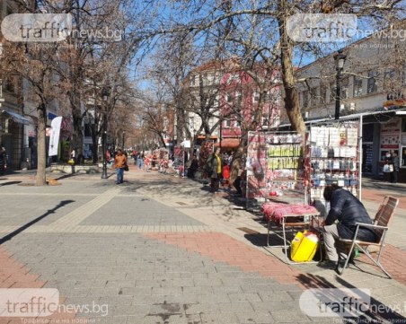 Пролетни температури днес, живакът в Пловдив удря 20°