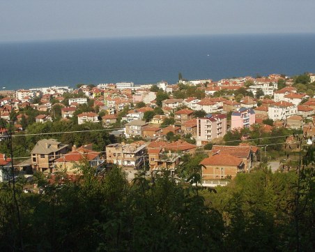 Обзор гласува за отделяне от Община Несебър, отчитат висока избирателна активност