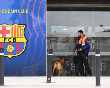 Барселона с официално изявление след претърсването на офисите