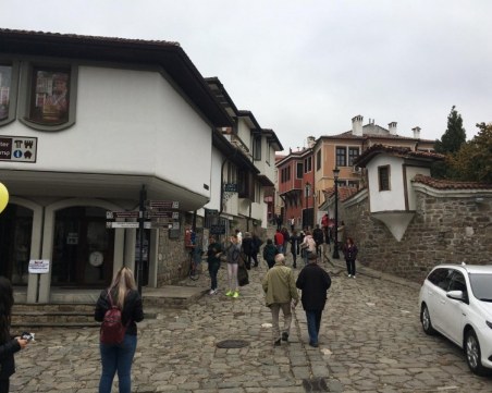 Изплащат 51 млн. лв. на туроператорите в България