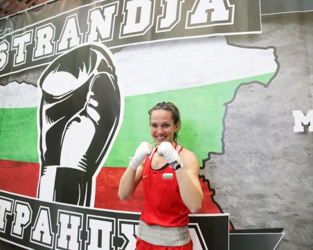 Пет титли за българските боксьори на купа 