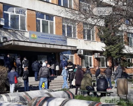 Върнаха десетки пловдивчани заради спрените 