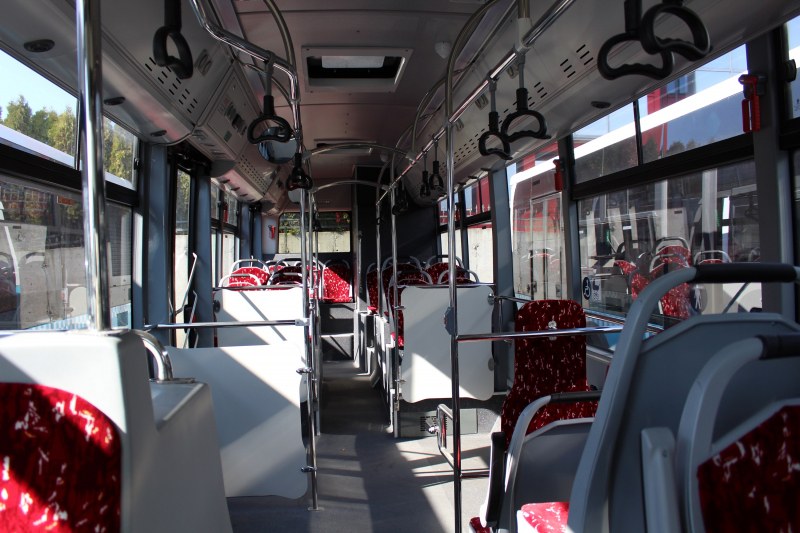 Нови автобуси тръгнаха по 8 от градските линии в Пловдив