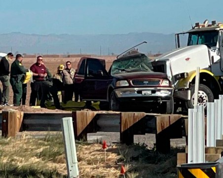 Джип с 27 пътници е катастрофирал