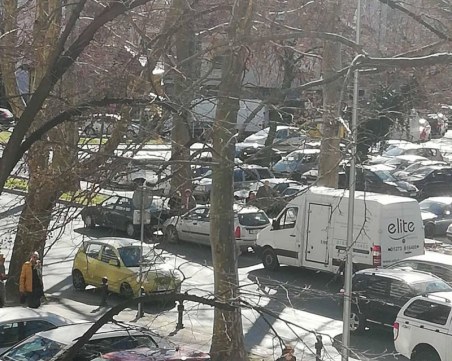 Верижна катастрофа в центъра на Пловдив