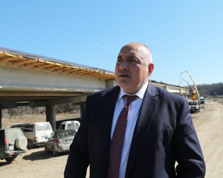 Премиерът: За пореден път някои искат да изопачат истината