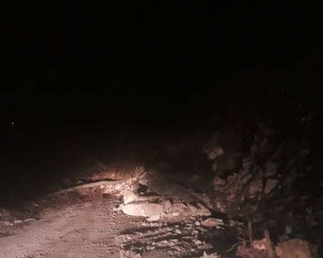 Свлачището над Асеновград е разчистено