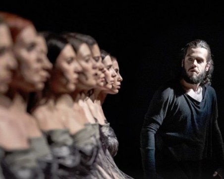 Удивителният Константин Еленков: Не познавам друго море, освен театъра