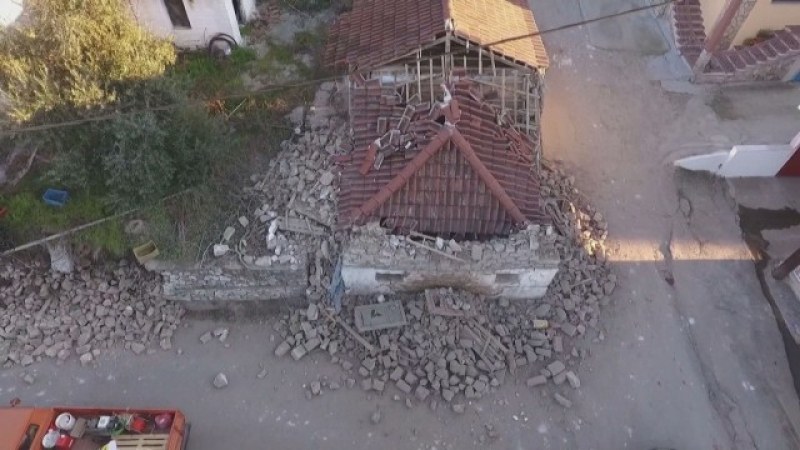 Над 100 вторични трусове в Гърция след силното земетресение