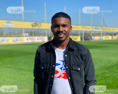 Новата перла на Ботев Маркиньос: От работа като зидар, през трагедията с Шапекоензе до терена с Робиньо и Фред